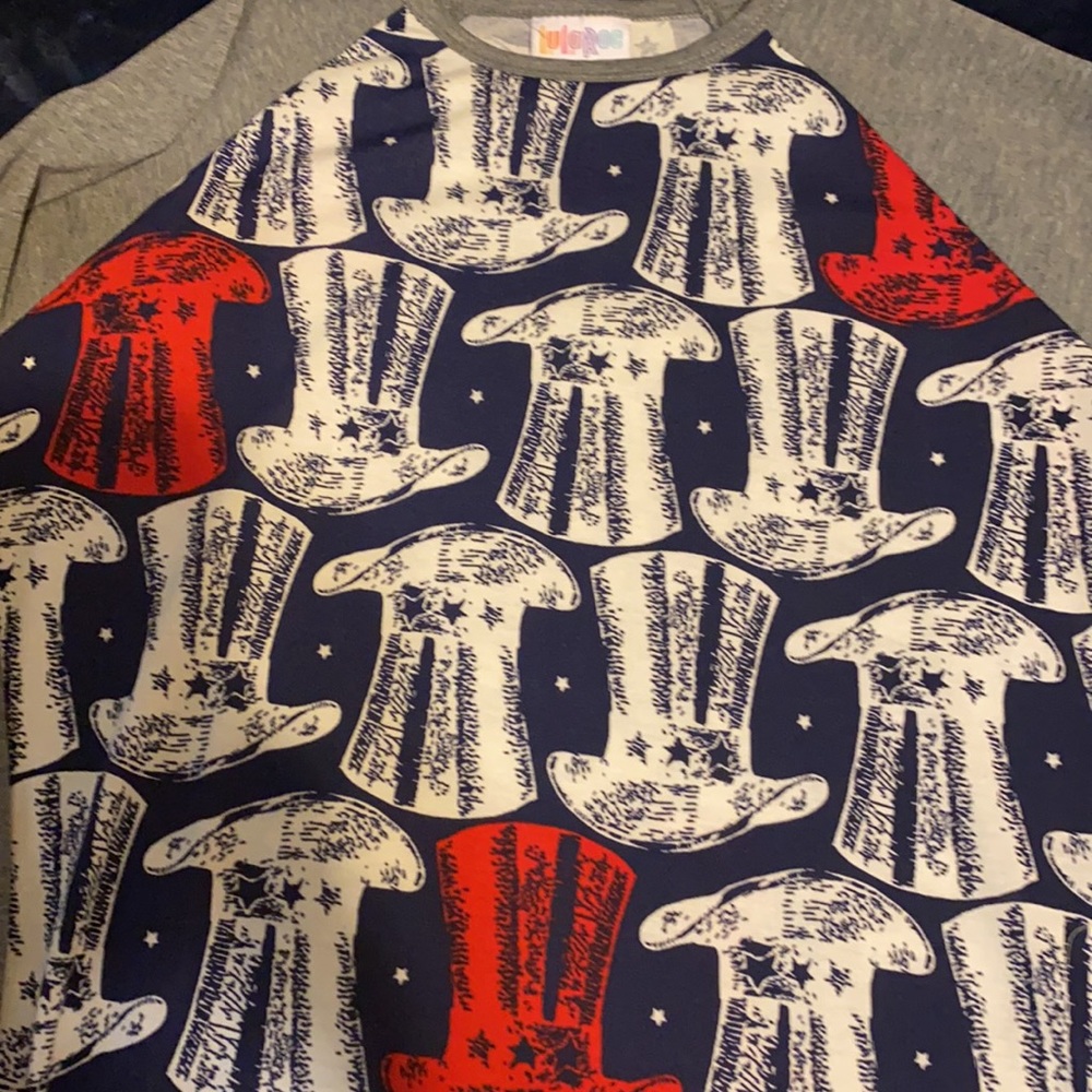Lularoe Randy tee Americana - Picture 2 of 5